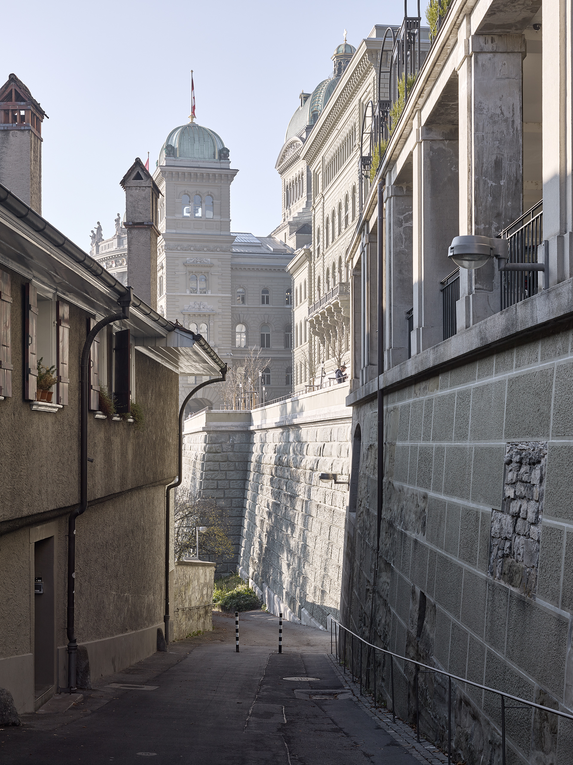 E18694 Alpa 081994 SCREEN